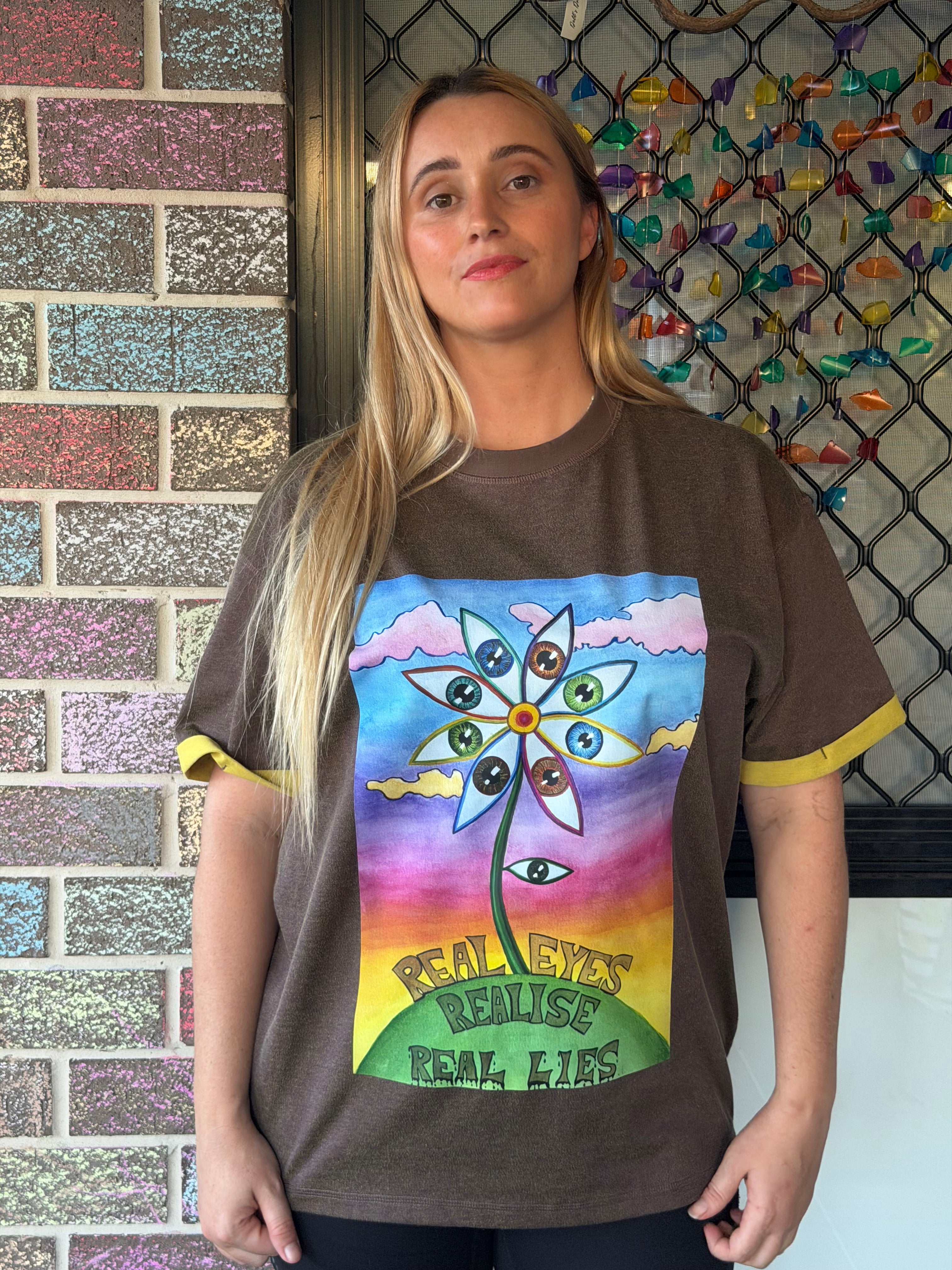 Real Eyes - Contrast Cuff