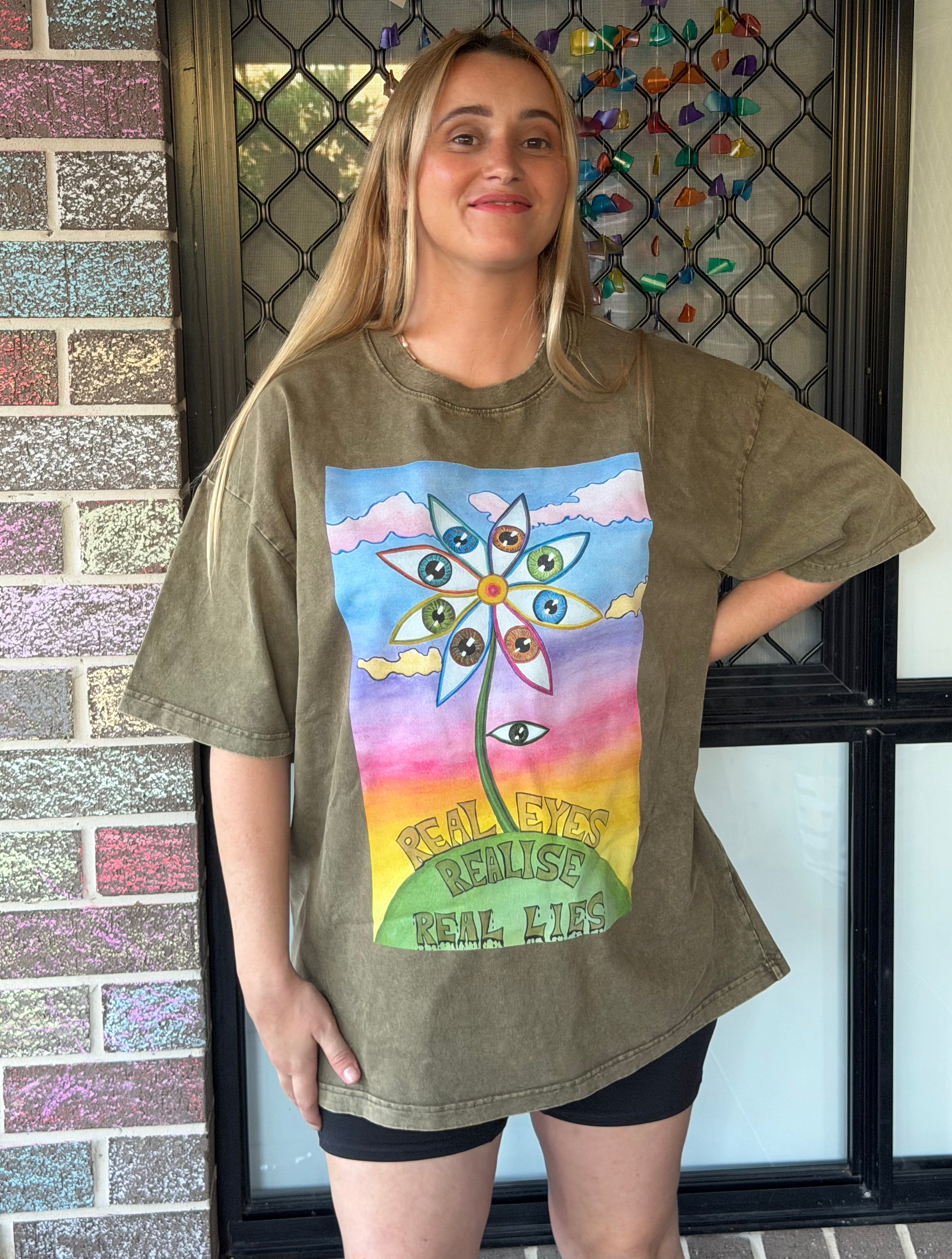 Real Eyes - Snow Wash/Oversized